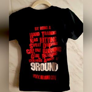 Ladies fitness black tee shirt size small